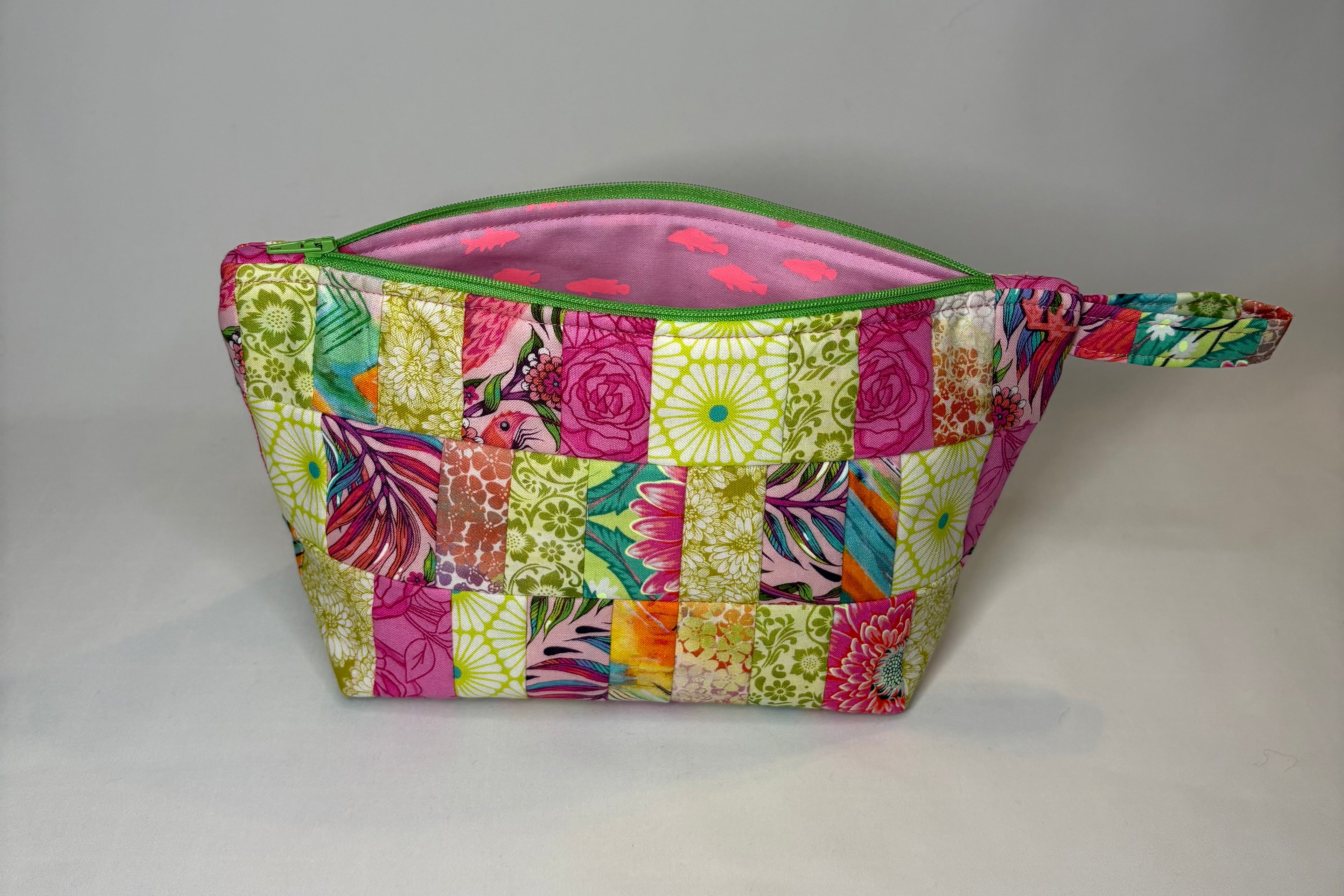 Bubblegum Bog Basics Bag