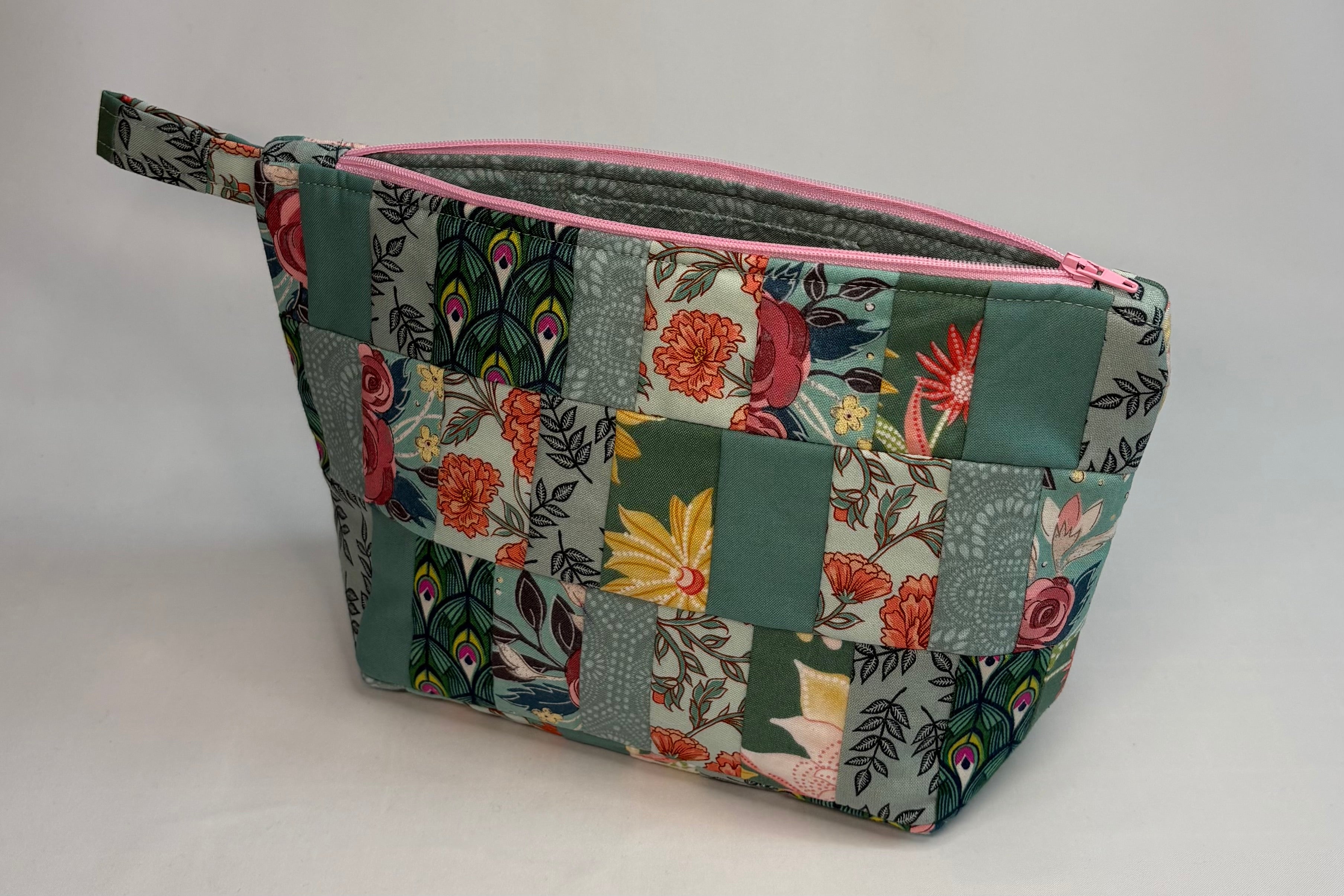 Minty Peacock Basics Bag