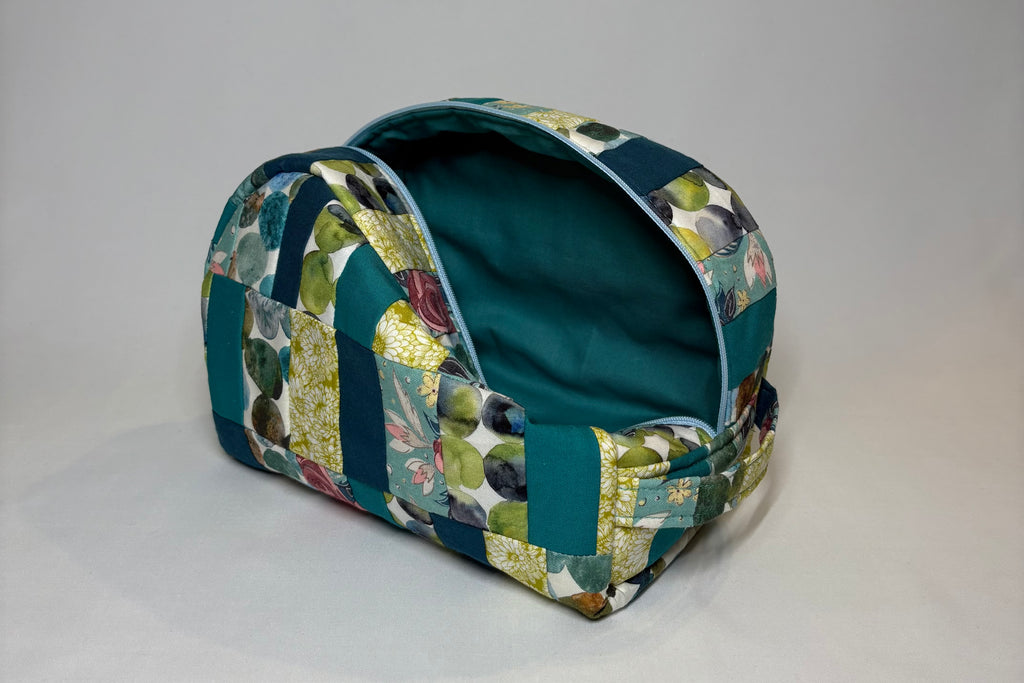 Dotted Dahlia Large Makeup Bag