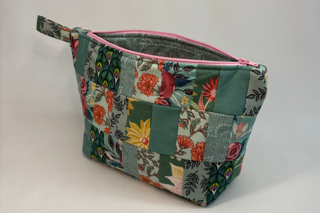 Minty Peacock Basics Bag