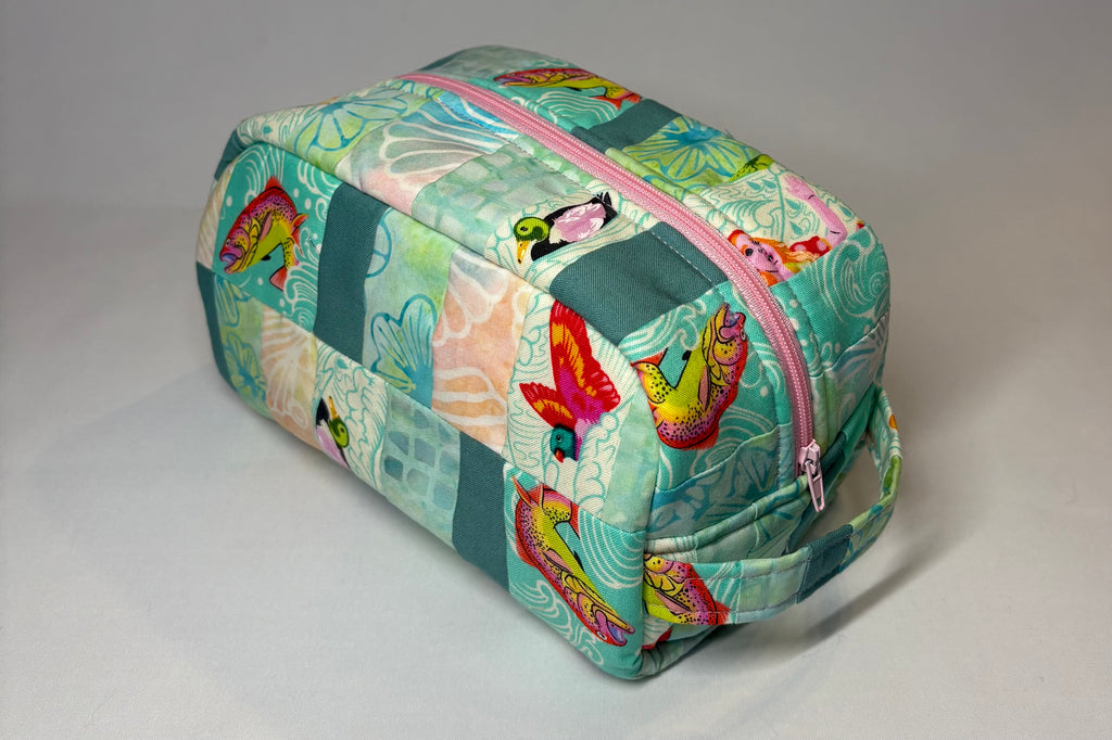 Opalescent Undertow Medium Makeup Bag