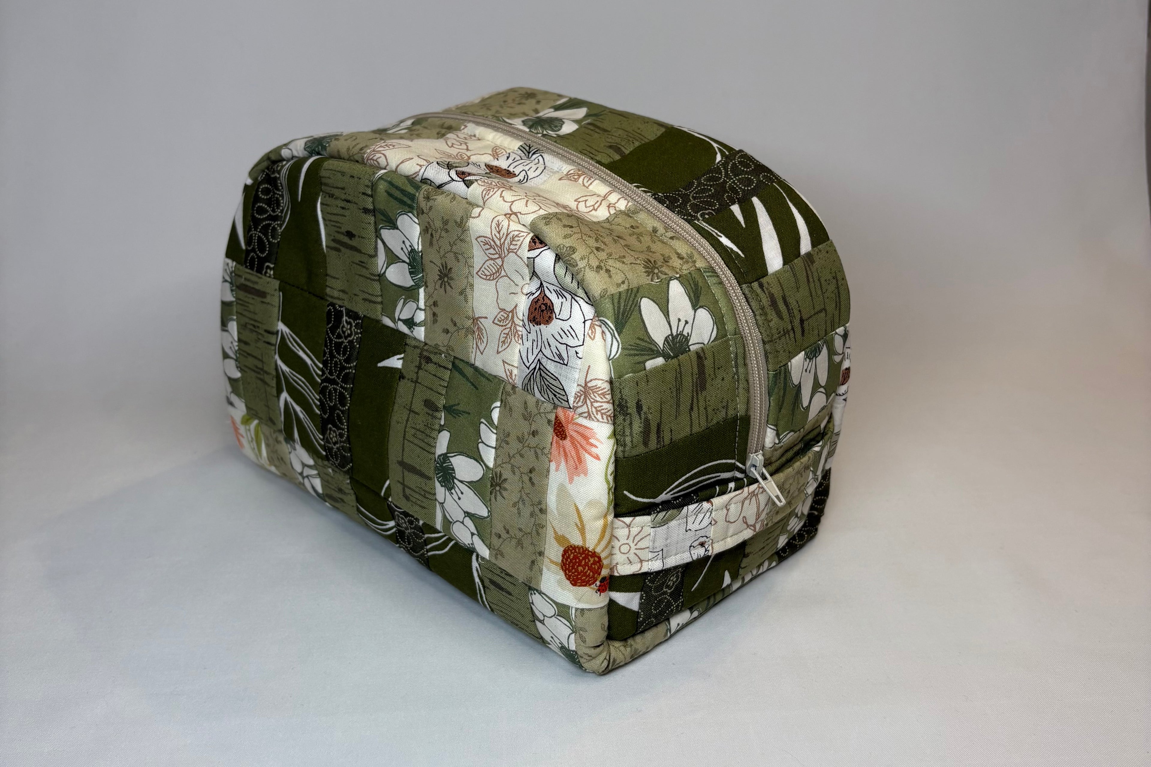 Sage Floral Large Makeup Bag