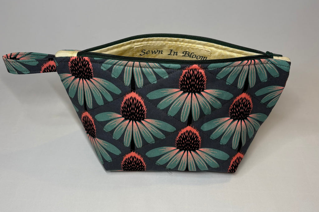 Daisy Quilted Pouch