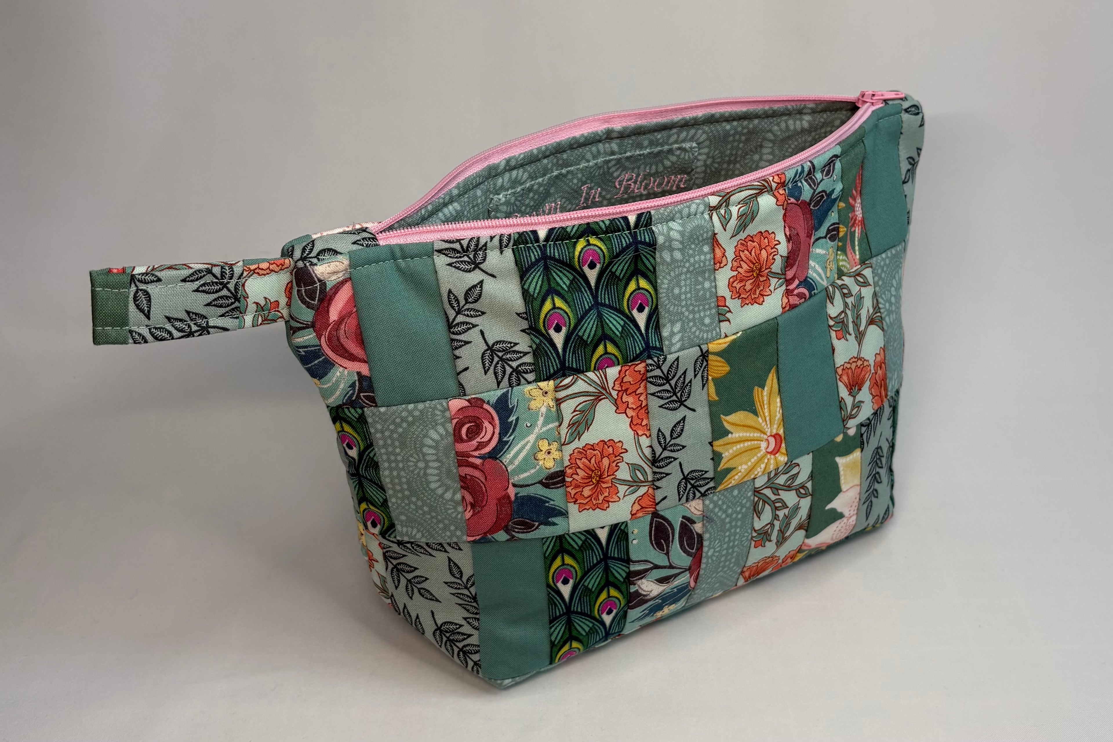 Minty Peacock Basics Bag