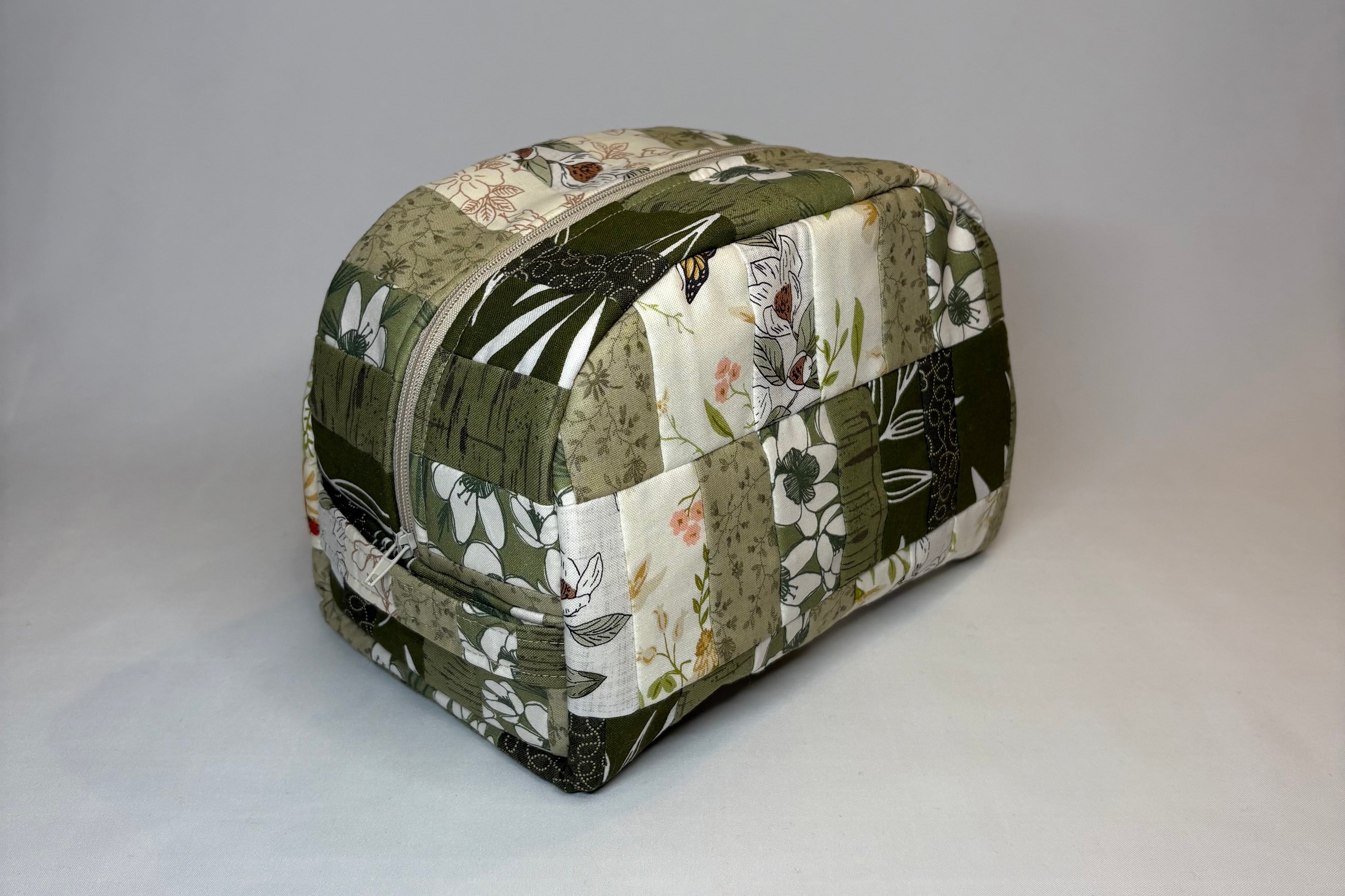Sage Floral Large Makeup Bag