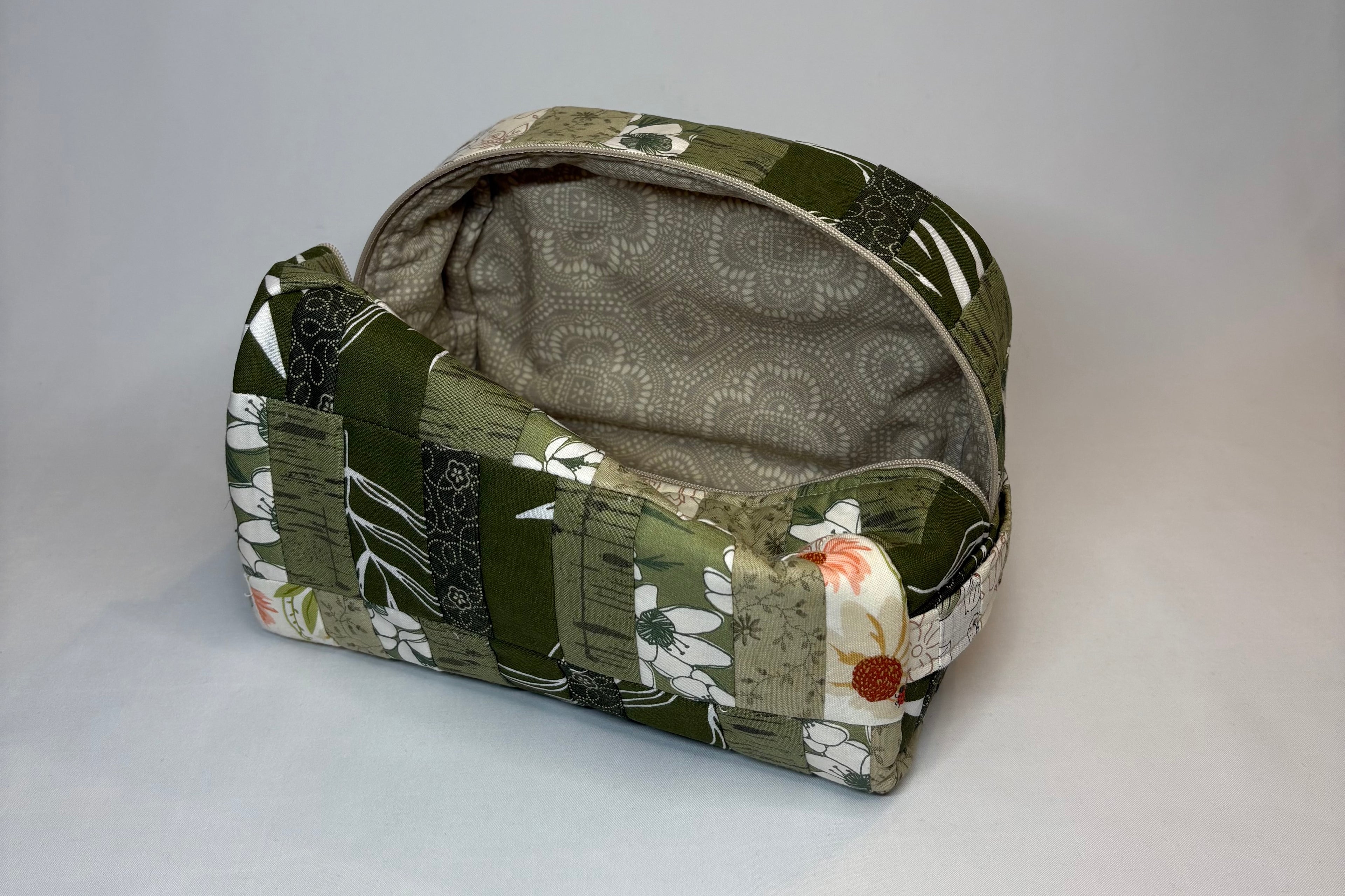 Sage Floral Large Makeup Bag
