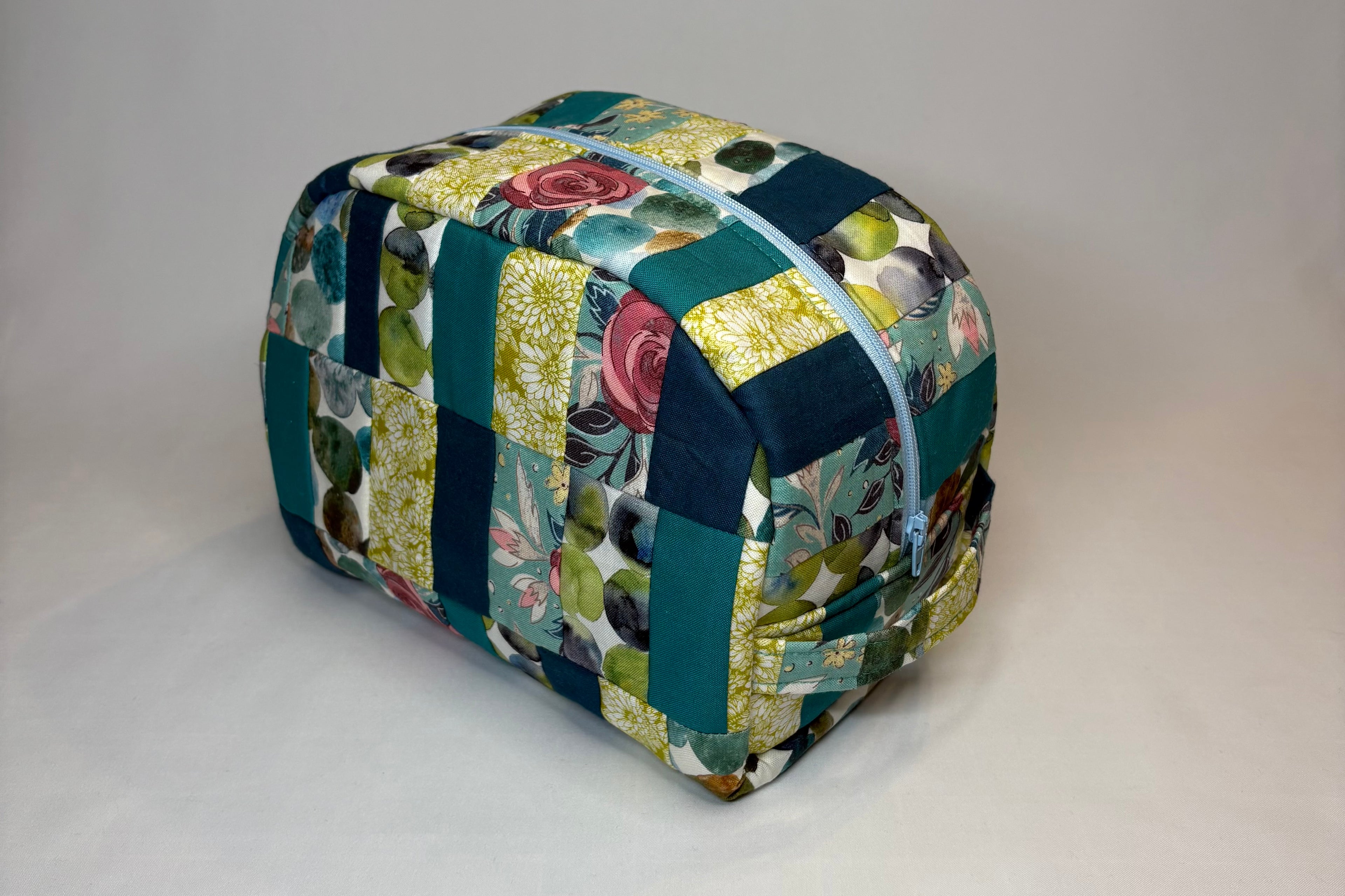 Dotted Dahlia Large Makeup Bag