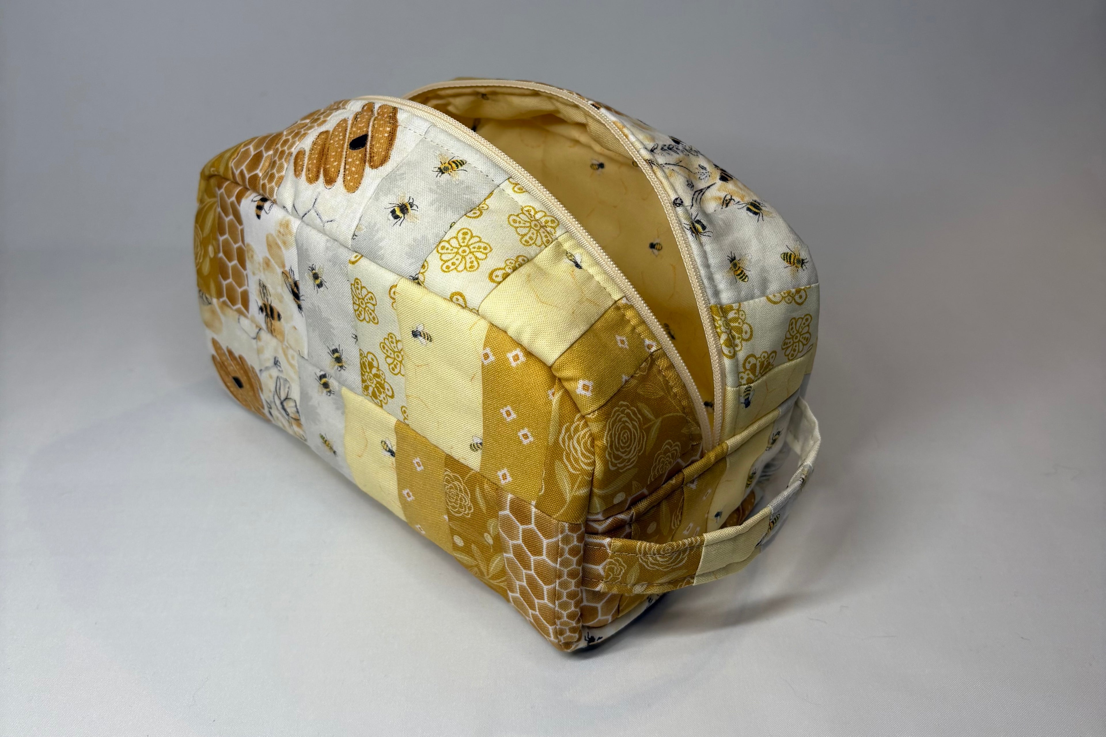 Honeybee Medium Makeup Bag