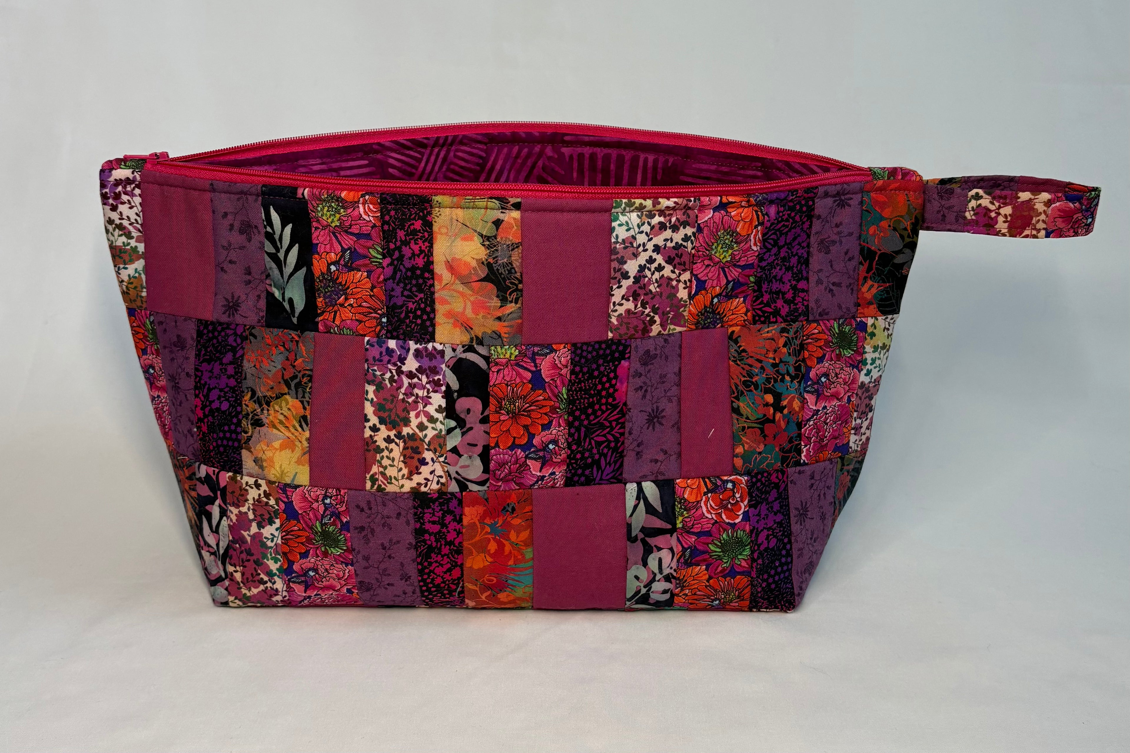 Magenta Carnations Boat Bag