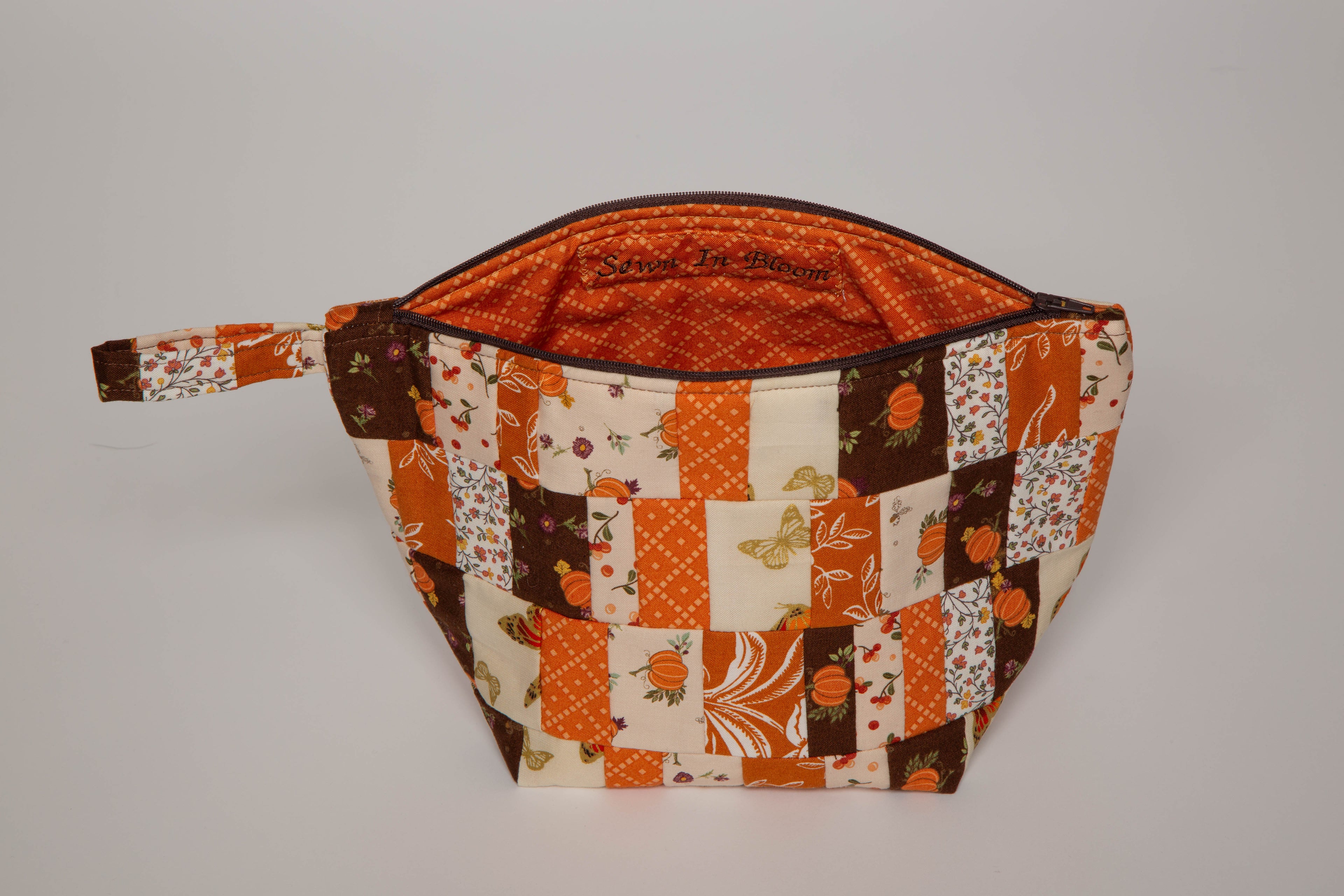 Pumpkin Harvest Bucket Bag