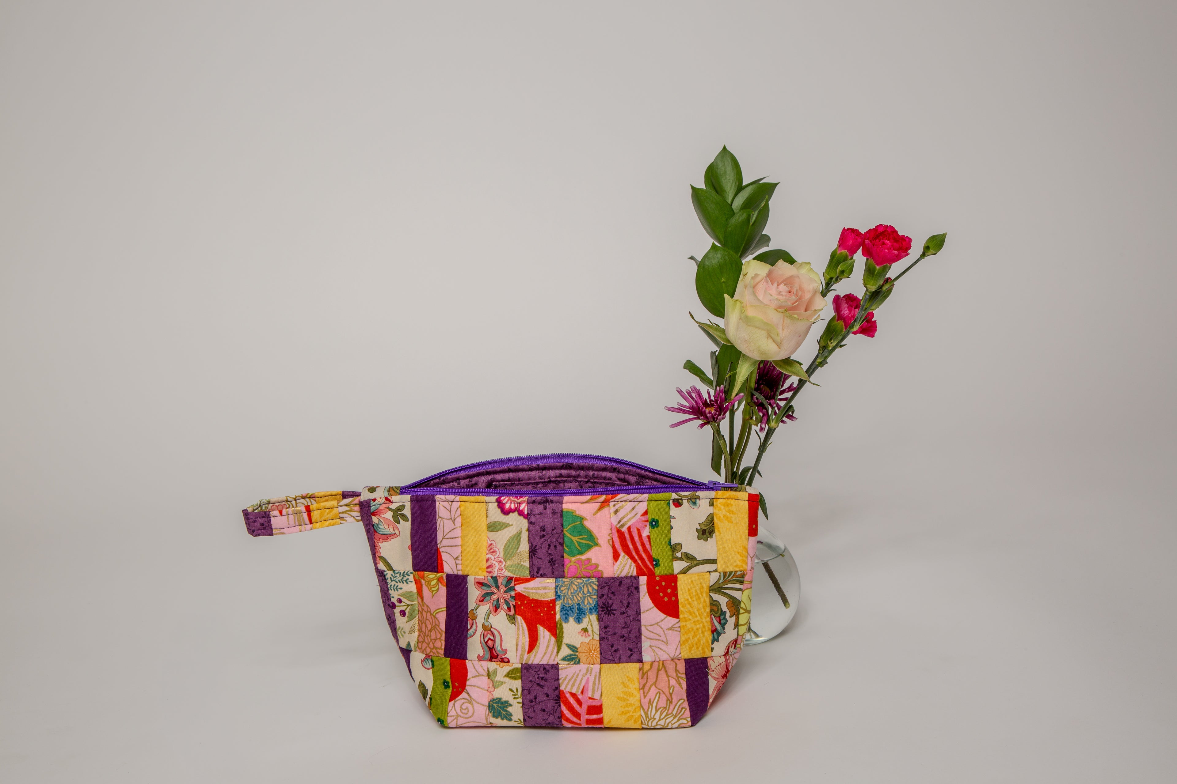 Groovy Multicolor Medium Basics Bag