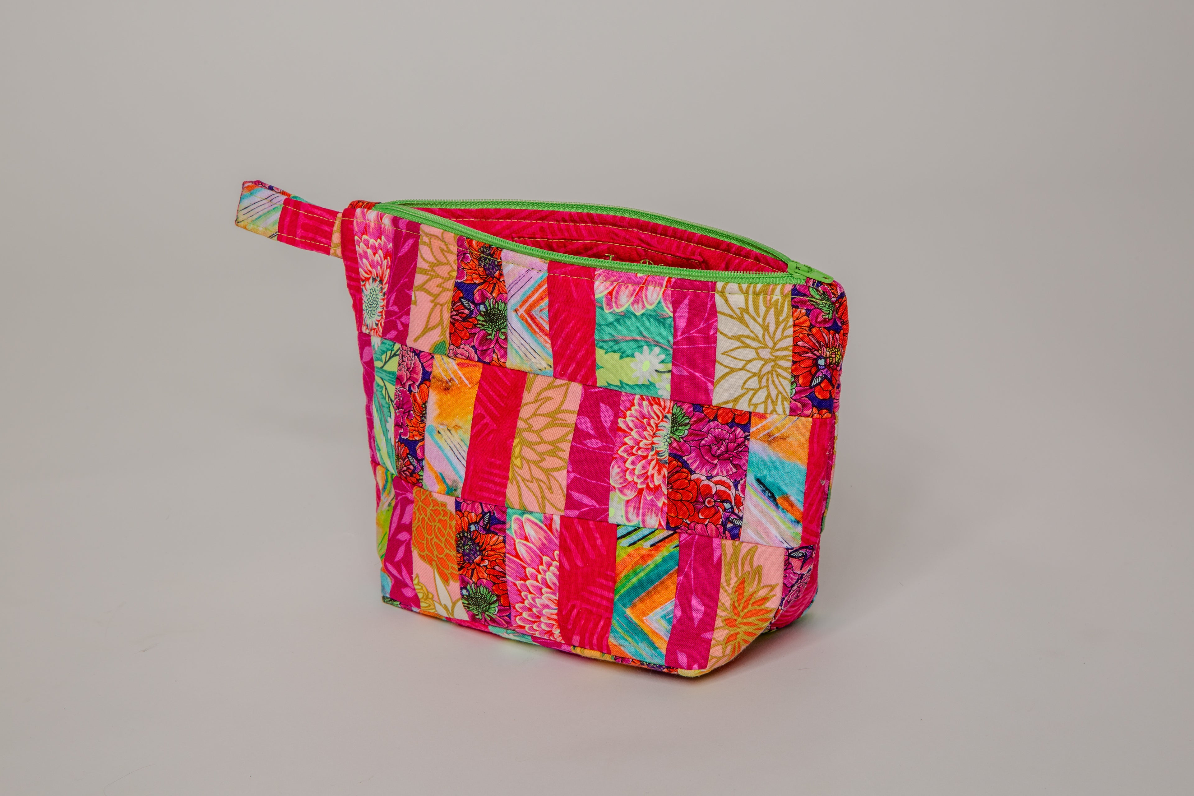Neon Pink Medium Basics Bag